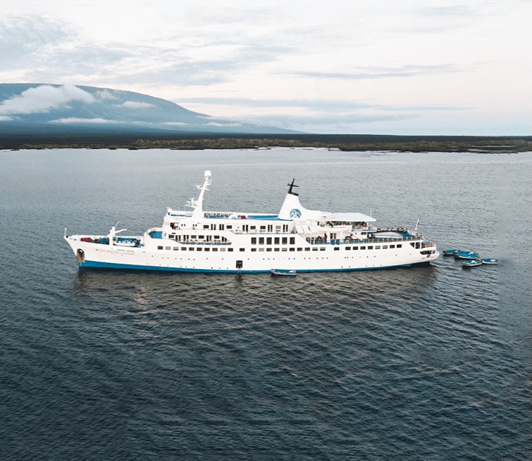 Is the boarding and disembarking process on the Galapagos Legend time-consuming due to the number of guests onboard?